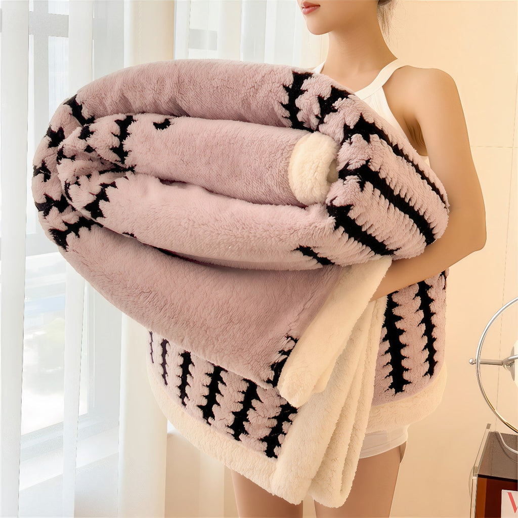 Couverture polaire grand confort à carreaux rose noir et doublure blanche moelleuse