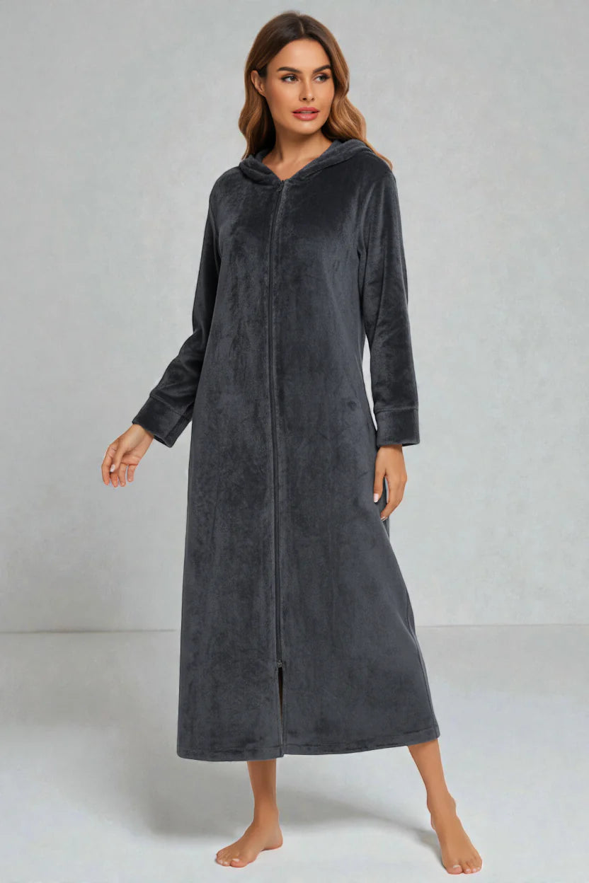 Robe de chambre grise foncée en plush à capuche, zip intégral et manches longues