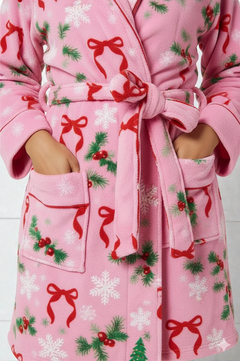 Robe de chambre femme courte en polaire rose à motifs festifs hivernaux