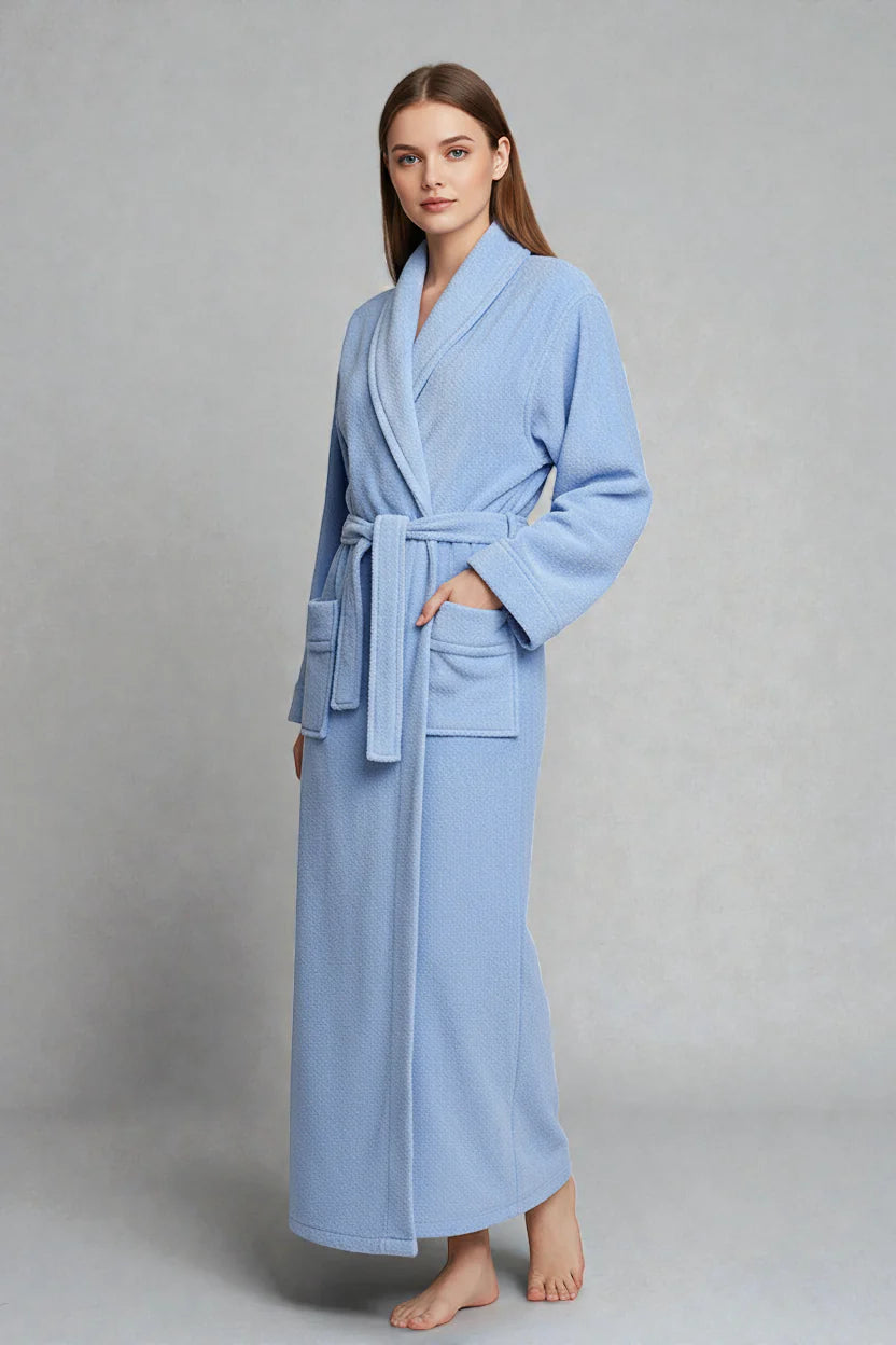 Robe de chambre femme longue en coton bleu clair plush avec ceinture et poches
