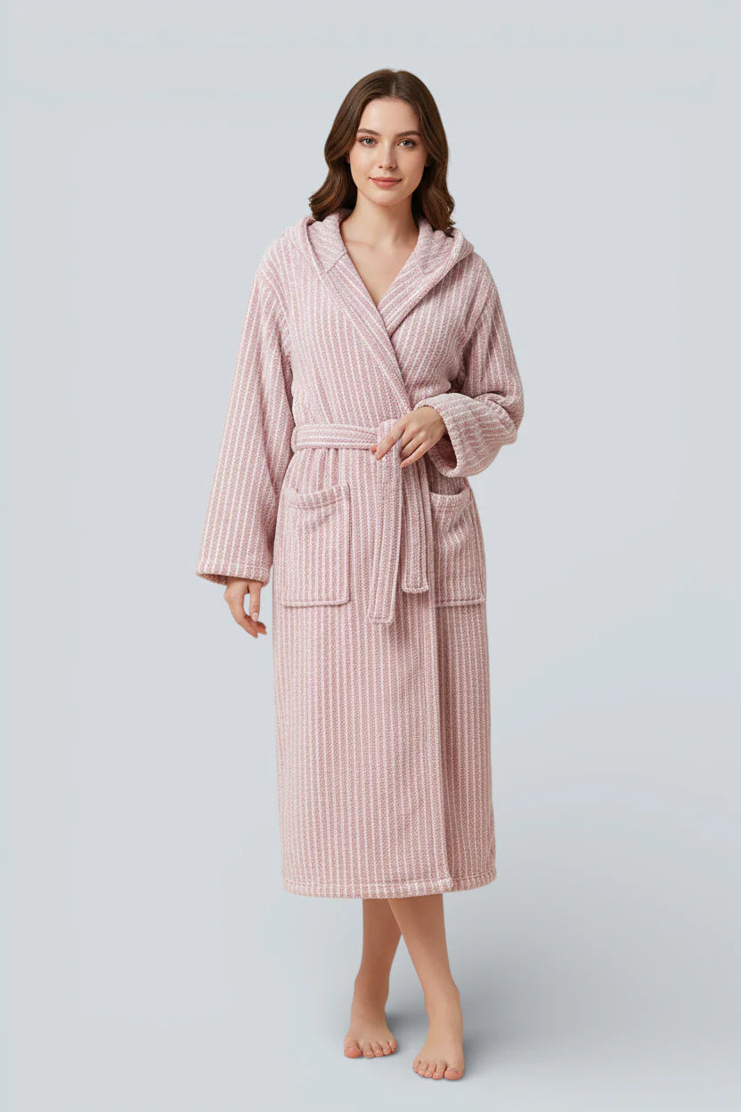 Robe de chambre polaire élégante rayée rose à texture moelleuse